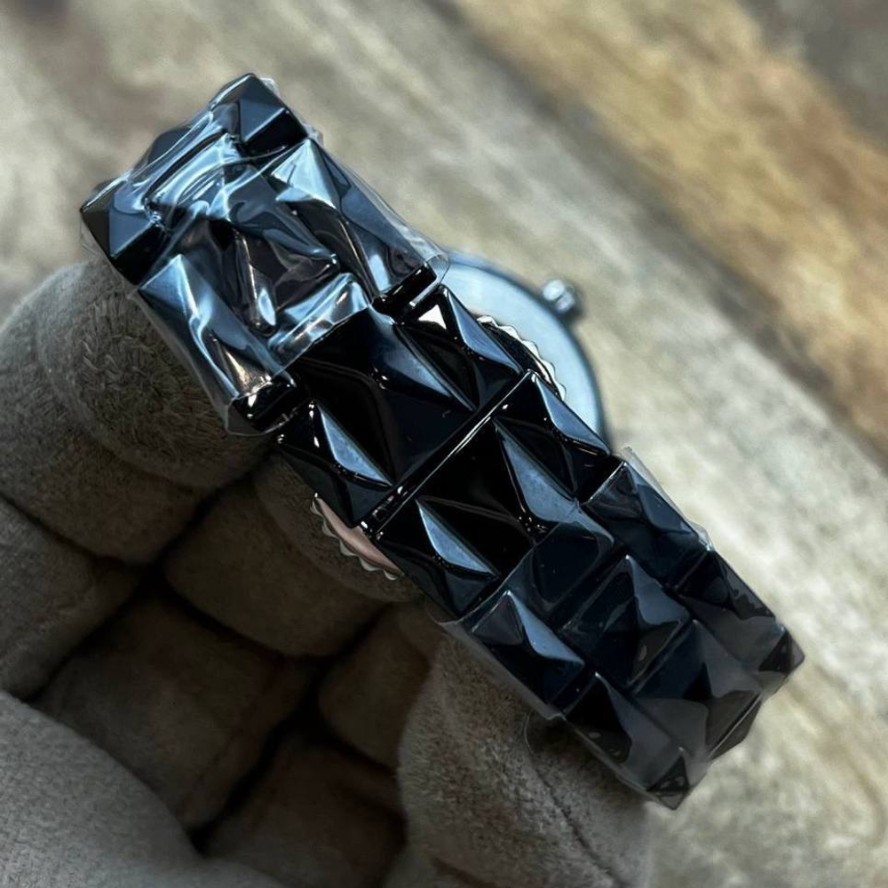 Часы Dior