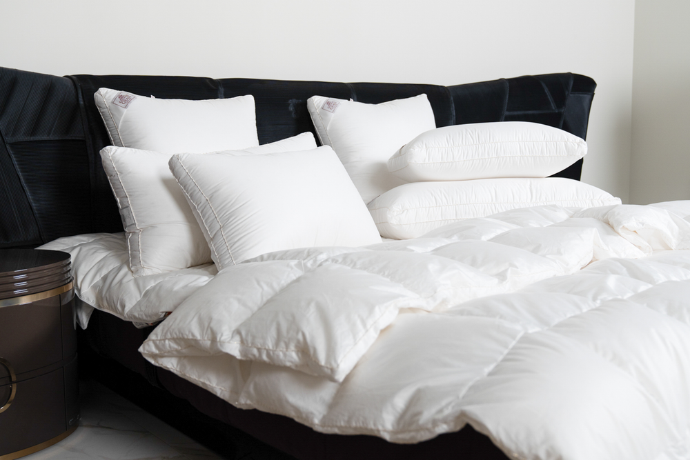 Подушка трехкамерная 3D средняя с бортиком 50х68 German Grass King Down