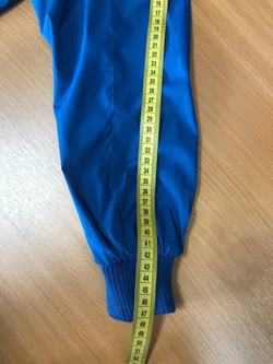 Куртка тонкая, визуально на 10/11 лет