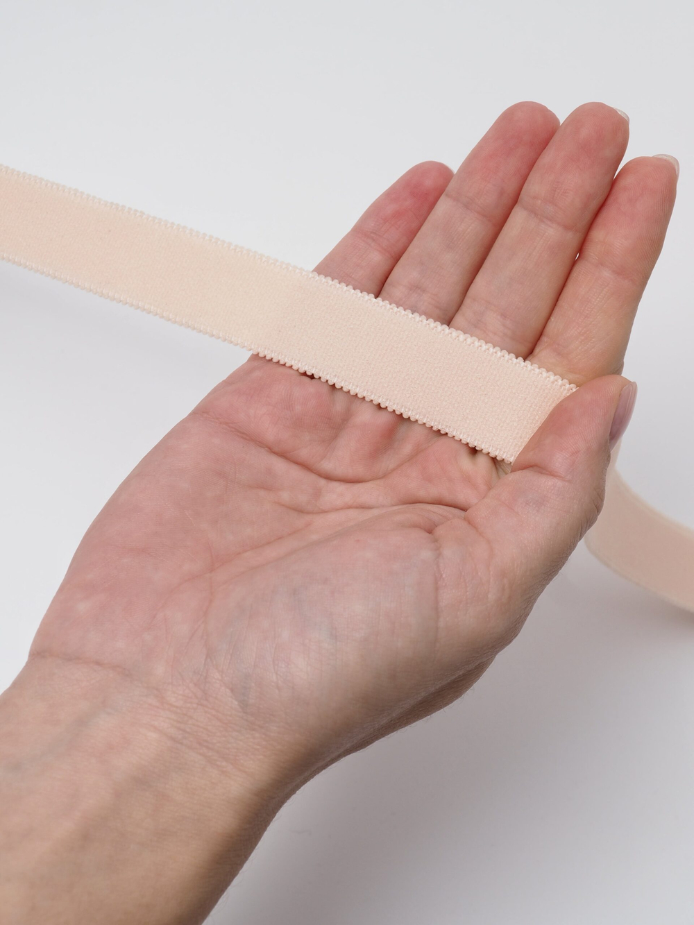 Резинка бретелечная пион матовая ширина 20 мм без учета фестона