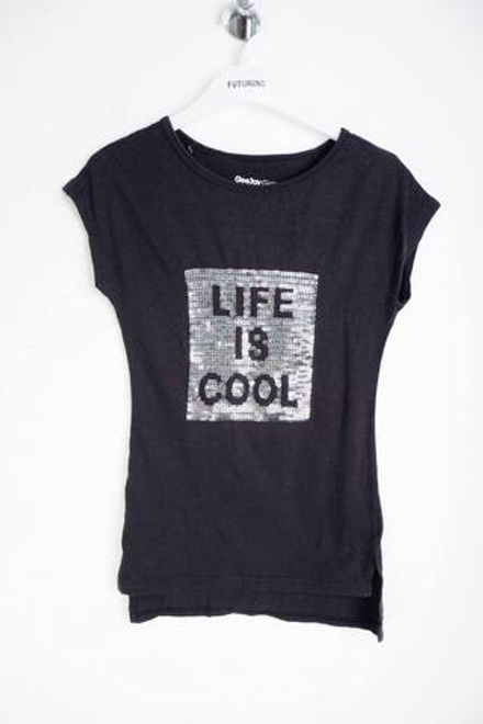 Футболка Geejay практичная, визуально на 10/12 лет