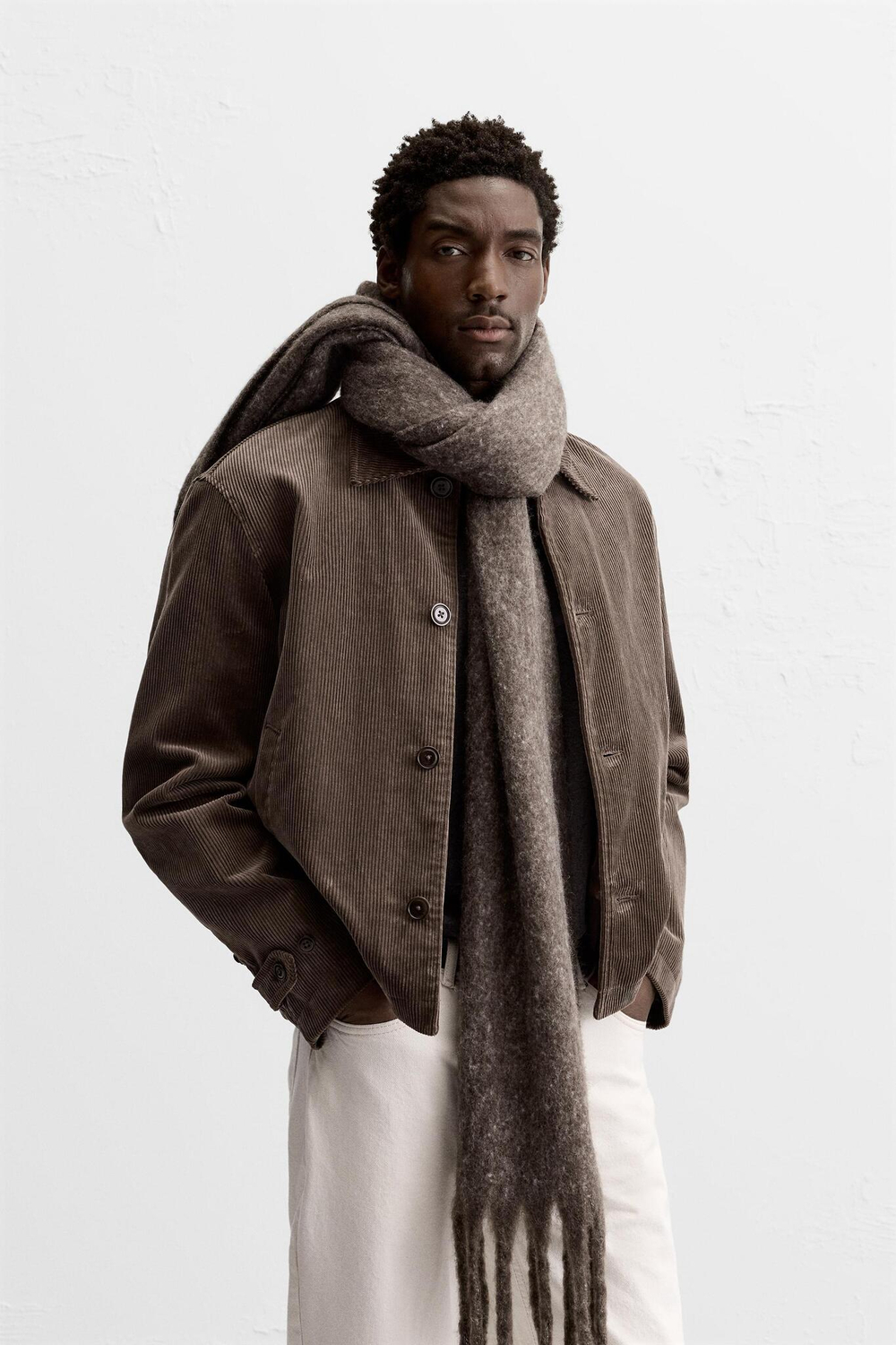 ZARA ШАРФ ИЗ РЕЛЬЕФНОЙ ТКАНИ, ТЕМНО-КОРИЧНЕВЫЙ