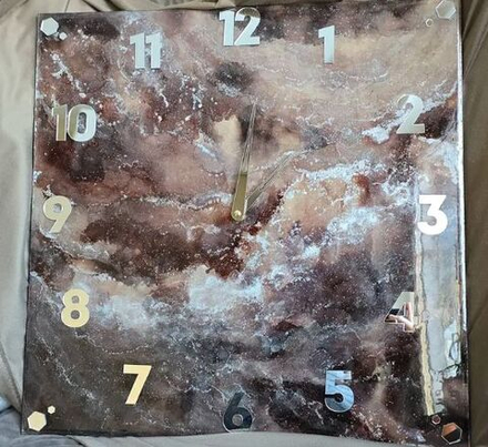 Часы подарочные настенные из эпоксидной смолы 50 см