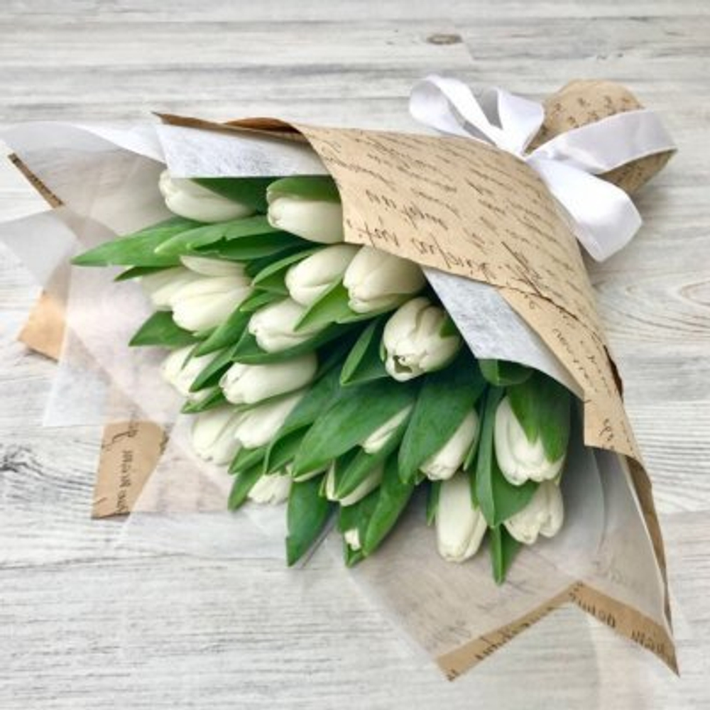 Букет из 25 тюльпанов
