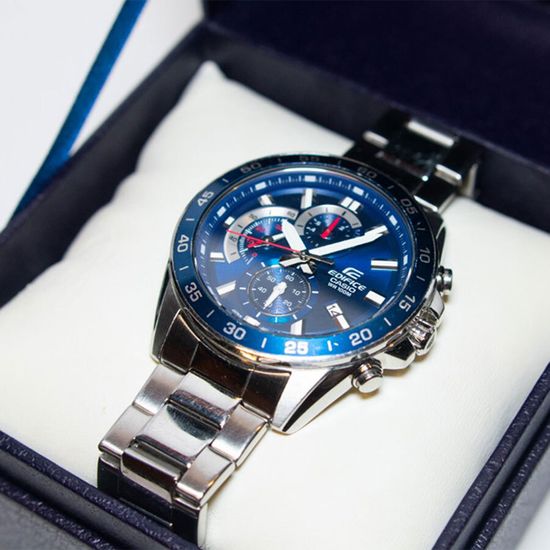 Наручные часы Casio EFV-550D-2A