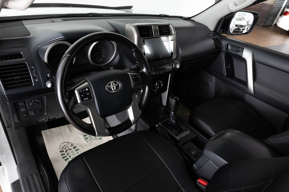 Toyota Land Cruiser Prado, 2010 год