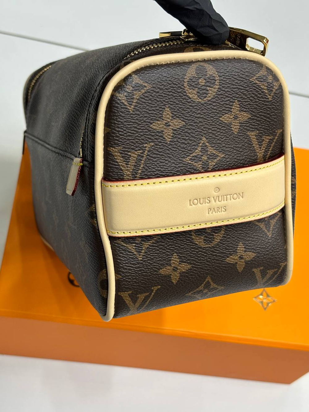 Косметичка Louis Vuitton