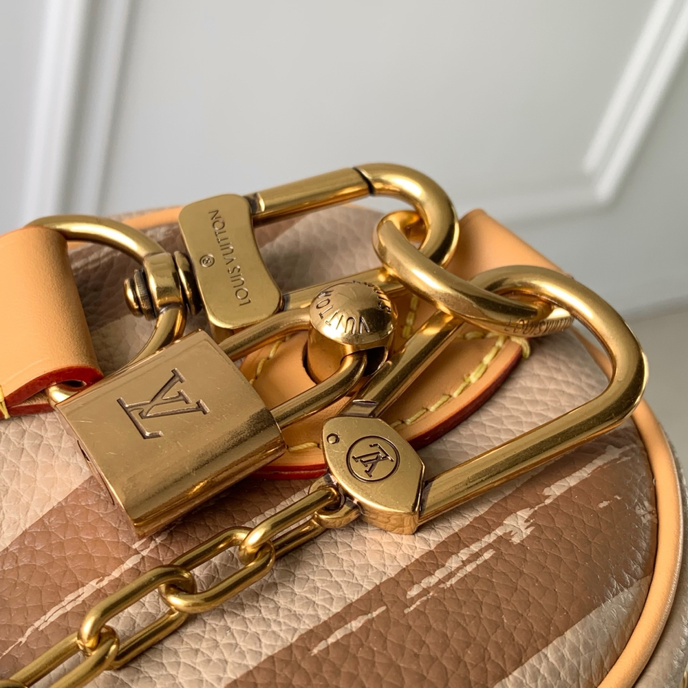 Louis Vuitton Speedy P9 Bandouliere 20