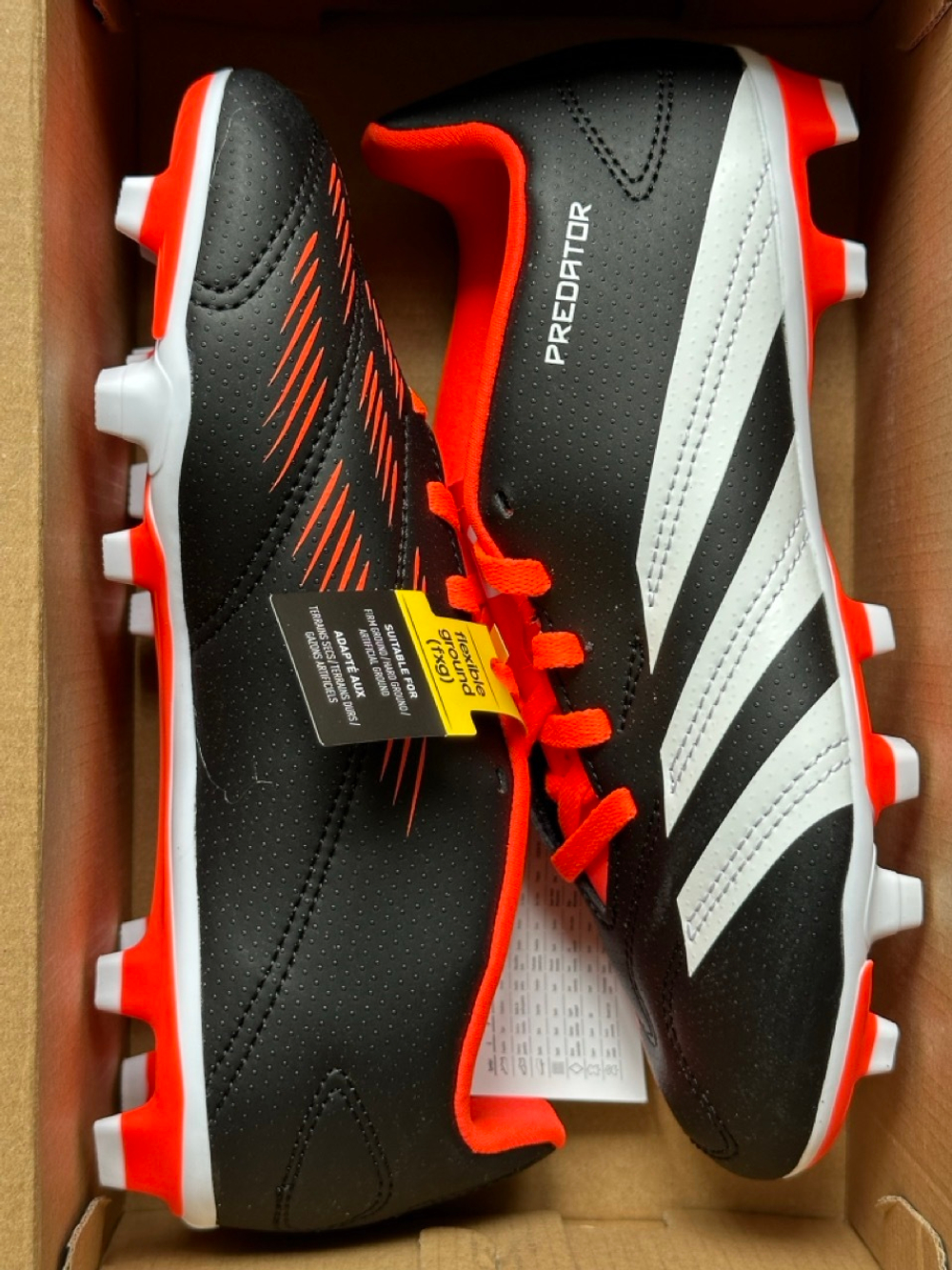 Бутсы adidas Predator Club FxG Junior