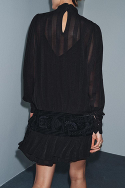 ZARA ПЛАТЬЕ С ВЫШИТЫМ ПОЯСОМ — ZW COLLECTION, ЧЕРНЫЙ