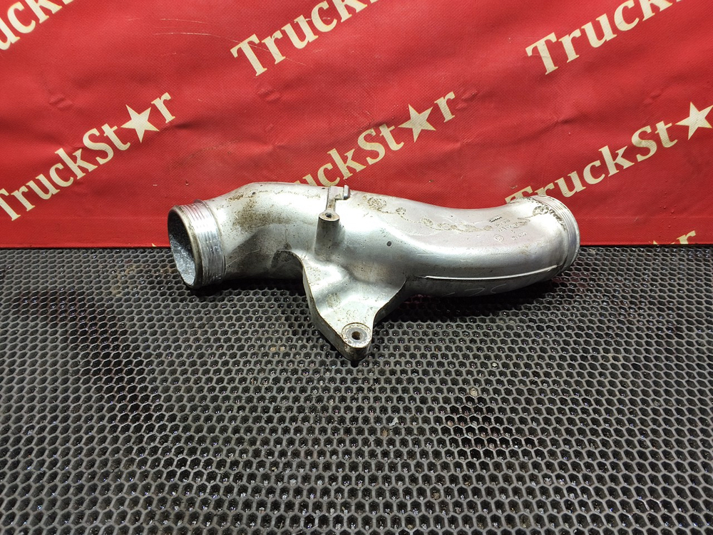 Патрубок интеркулера 2019г.