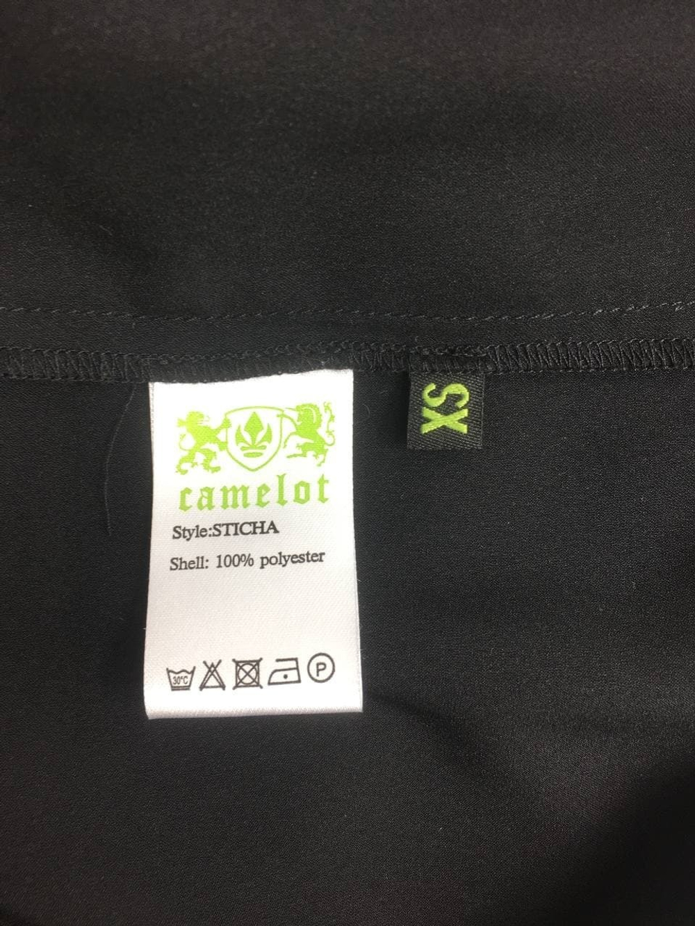 Топ Camelot практичный 42 размер