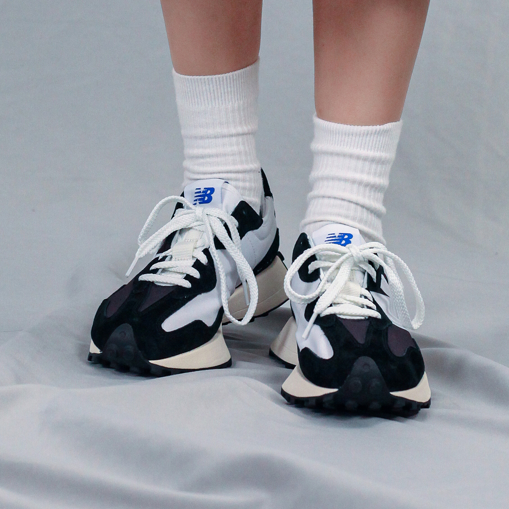 New Balance 327 'Lab Black White'