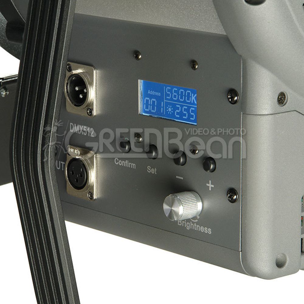 GreenBean Fresnel 200 LED X3 DMX