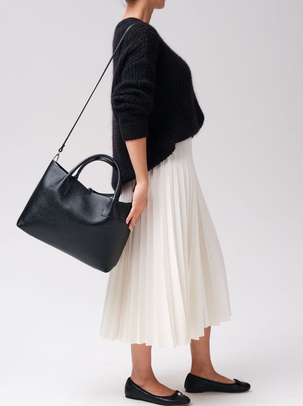 Кожаная сумка Iris DBR 31372 черный соло