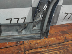 Накладка двери задней правой LR Discovery 3 04-09 Б/У Оригинал 9H2220170