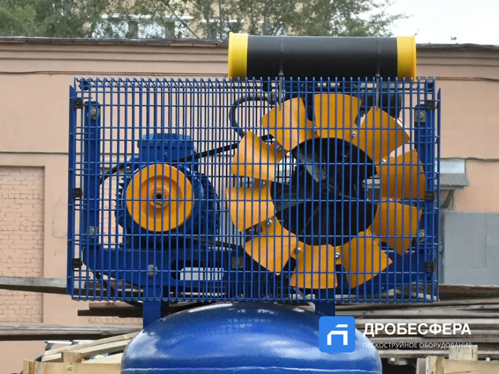 Поршневой компрессор КВ7