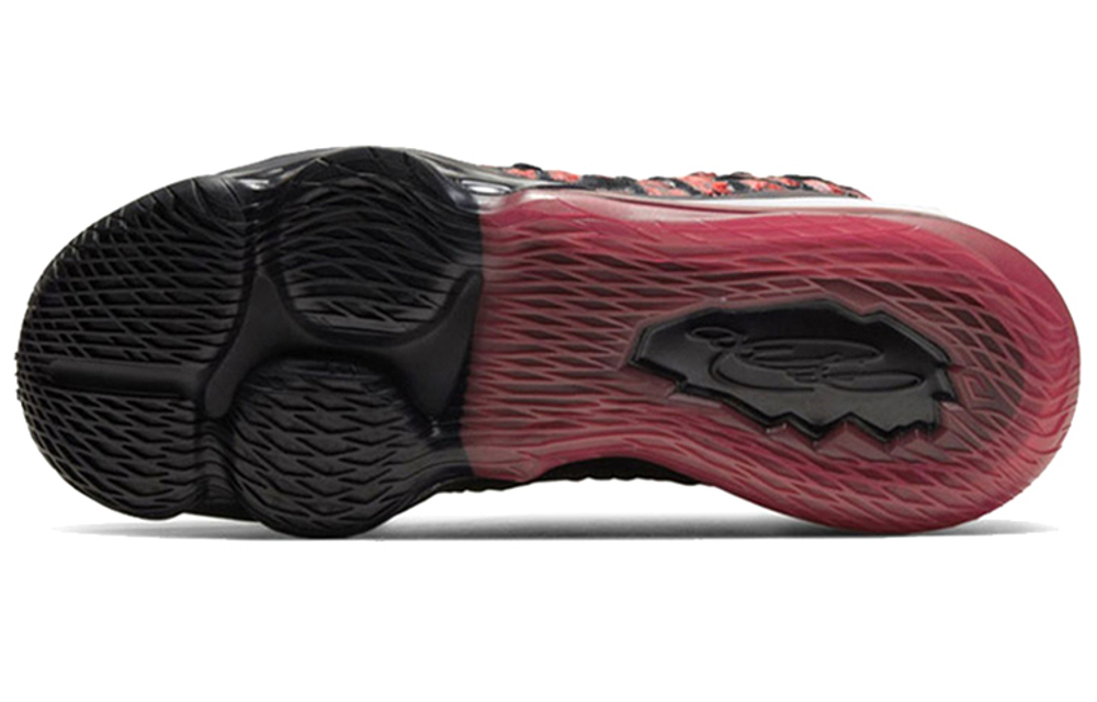Кроссовки Nike Lebron 17 17