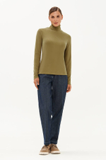 23340 Водолазка женская (оливковый)