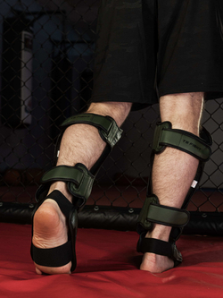 Защита голени и стопы  Tomorrow Star Warrior Green Black