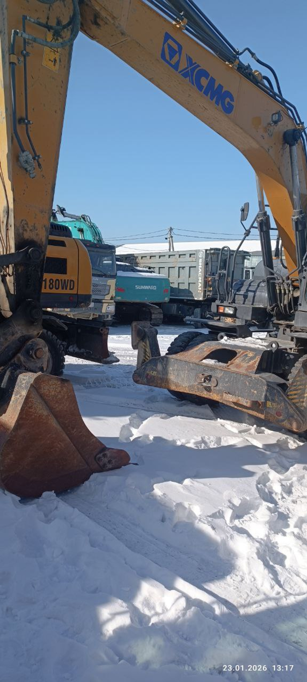 XCMG XE180* Экскаватор колесный XE180WD (Дизельный, 4,5 л, 141 л.с., АТ)