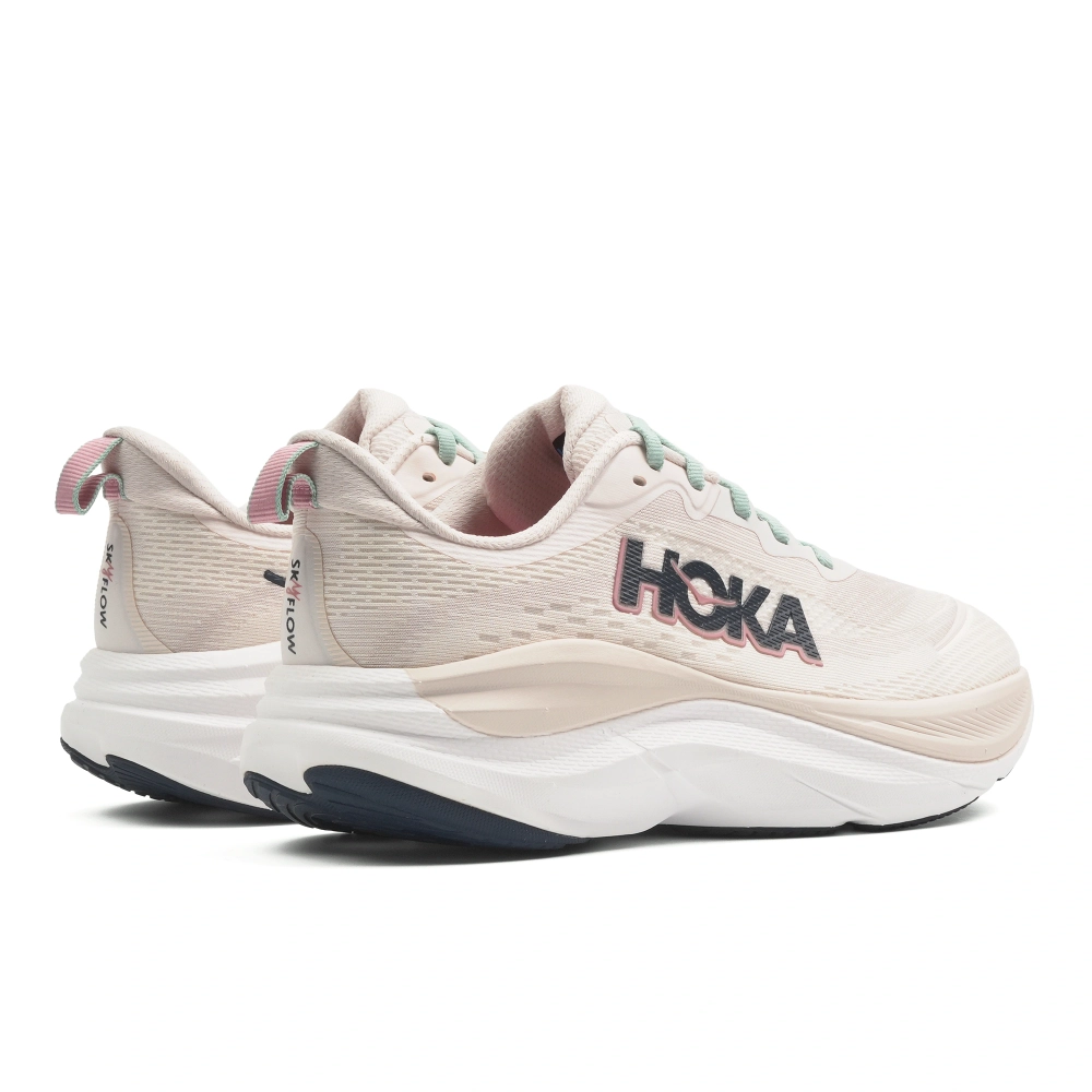 Кроссовки женские Hoka Skyflow