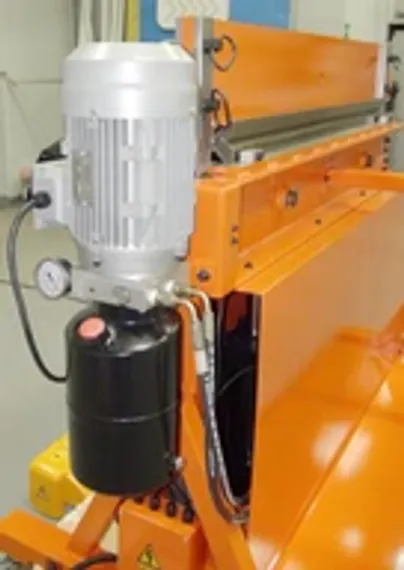 Вертикально-сверлильный станок Stalex DP-16