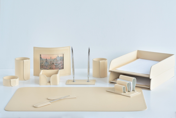 Настольный набор руководителя 11 предметов из кожи цвет слоновая кость №42