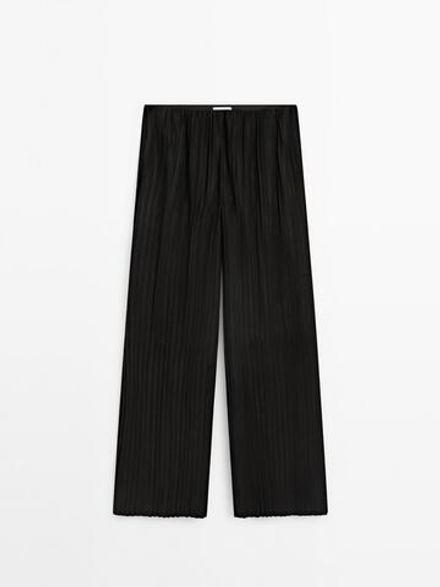Massimo Dutti Плиссированные замшевые брюки– Limited Edition, черный