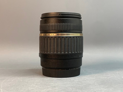 Tamron AF 18-200mm 3.5-6.3 XR Di II LD IF Macro Canon EF, внутри пылинки