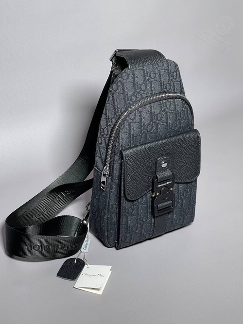 Сумка-слинг Christian Dior