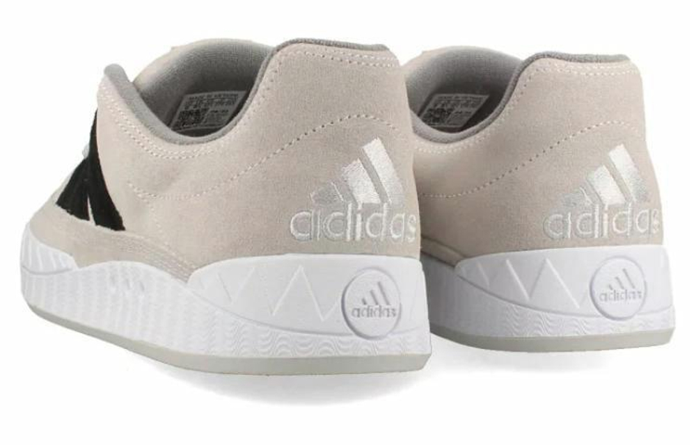 Кроссовки Adidas