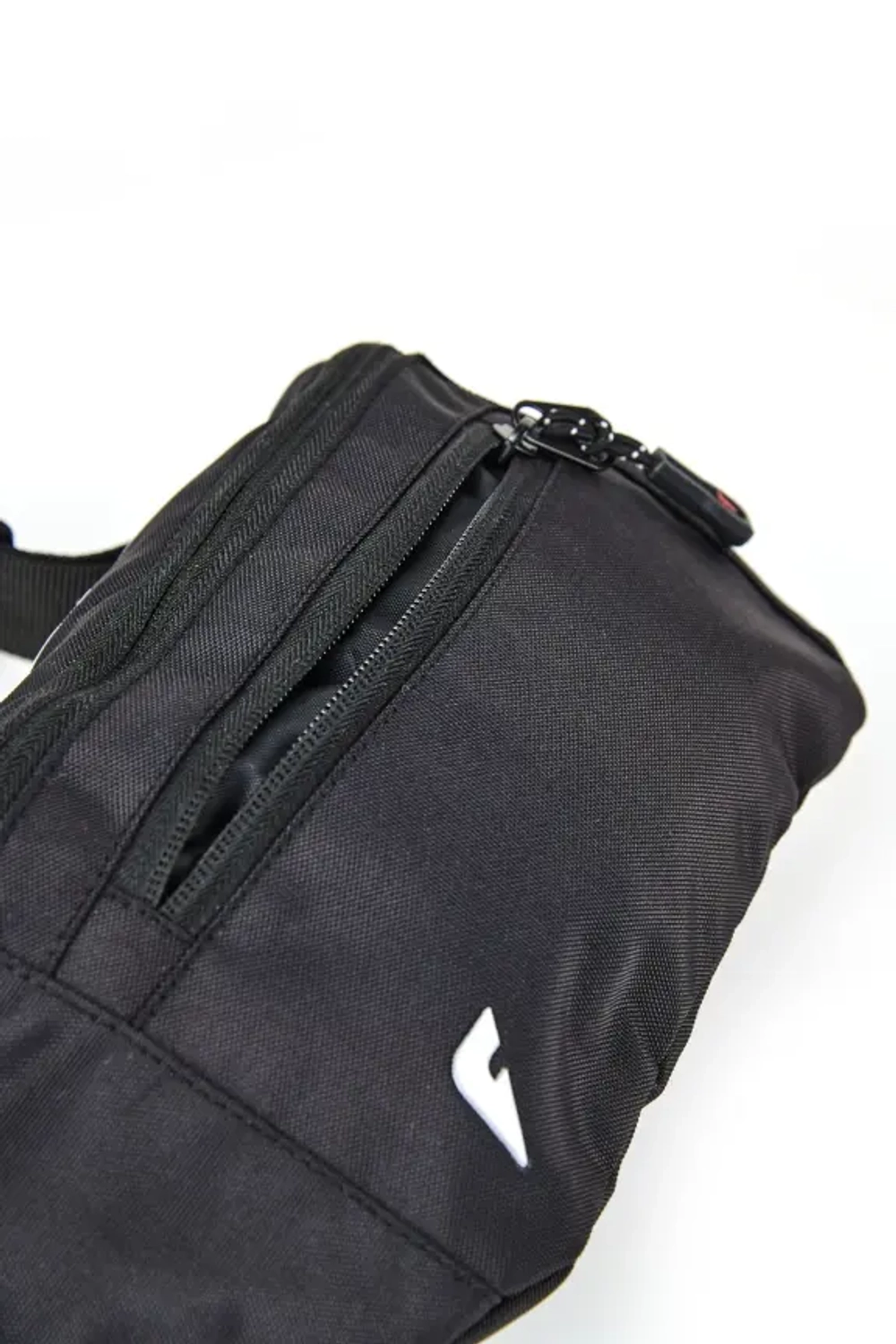 Сумка поясная Forward, чёрная, 1,8 л