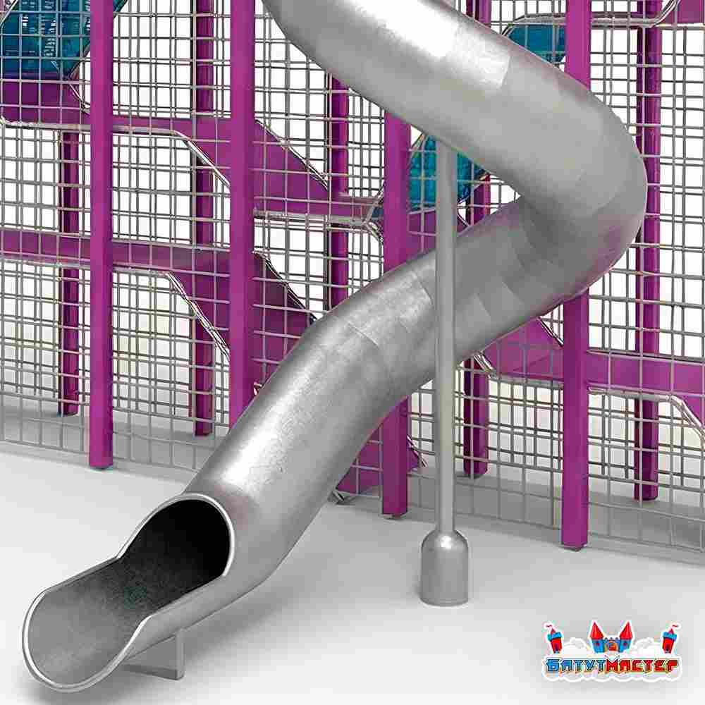 Плоский угловой комплекс «Космическая станция», 16,8×15,6×6 м