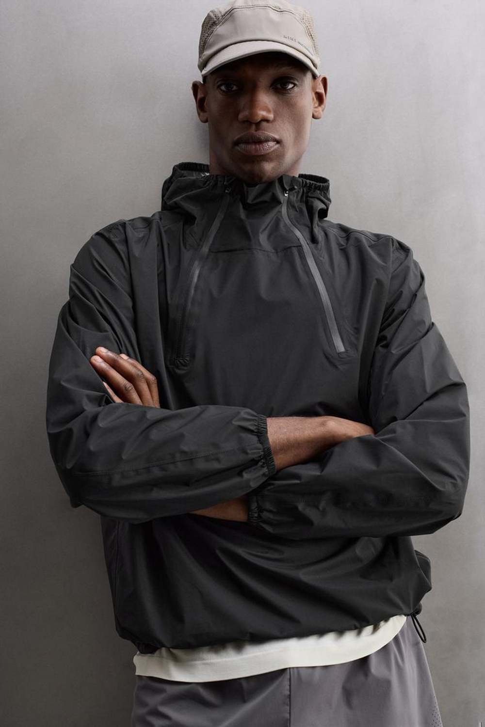 ZARA ВЕТРОВКА-КЕНГУРУ, ЧЕРНЫЙ