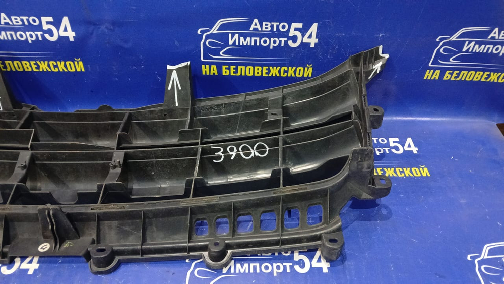 Решетка радиатора TOYOTA NOAH 2007-2010