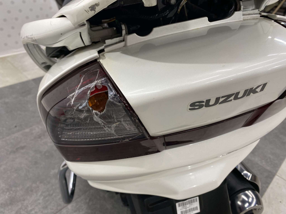 Suzuki Skywave 400 , 2006