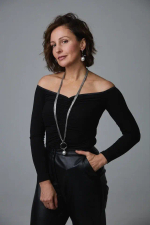 Колье длинные цепи с крупной жемчужиной, оттенок серебро