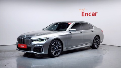 BMW 7 серии (G11) 740i M Sport