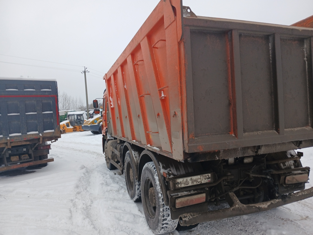 КамАЗ 6520 6x4 Самосвал 6520-26012-53 (Дизельный, 11,8 л, 400 л.с., МТ)