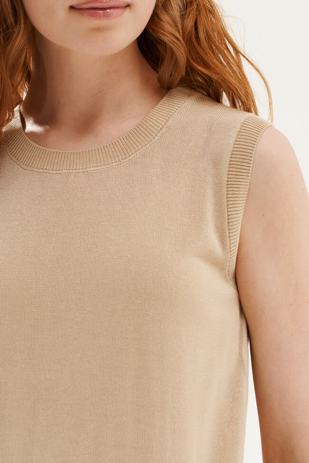 23535 Джемпер женский (бежевый)