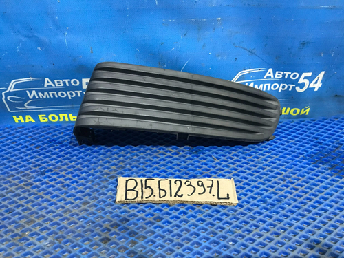 Заглушка бампера NISSAN SUNNY 2002-2004