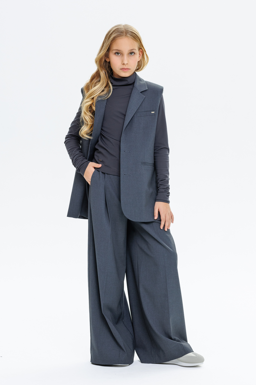 Жилет удлиненный