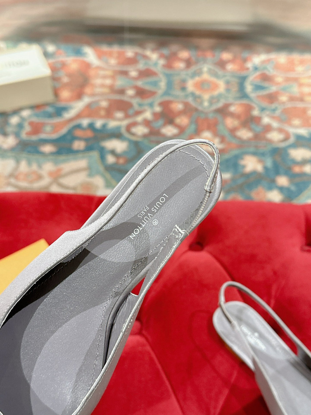 Louis Vuitton Met Slingback Ballerina