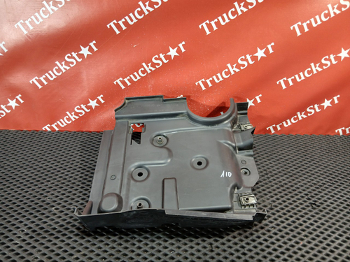 Шумоизоляция двигателя левая