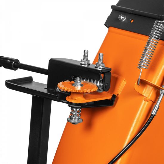 Бензиновый снегоуборщик DAEWOO DAST 330