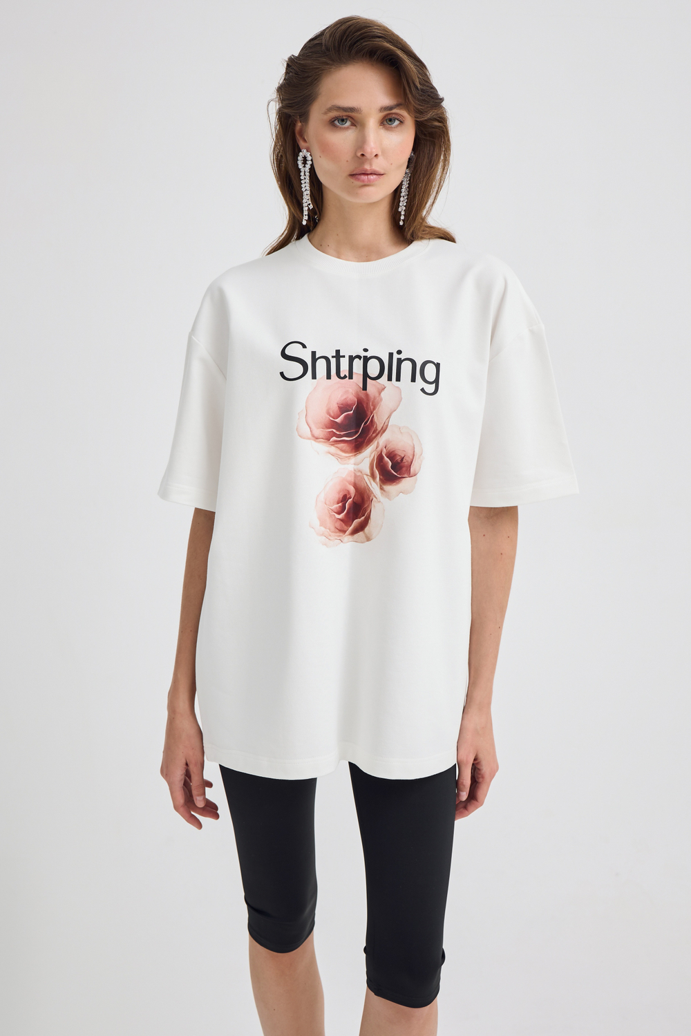 Футболка с розами