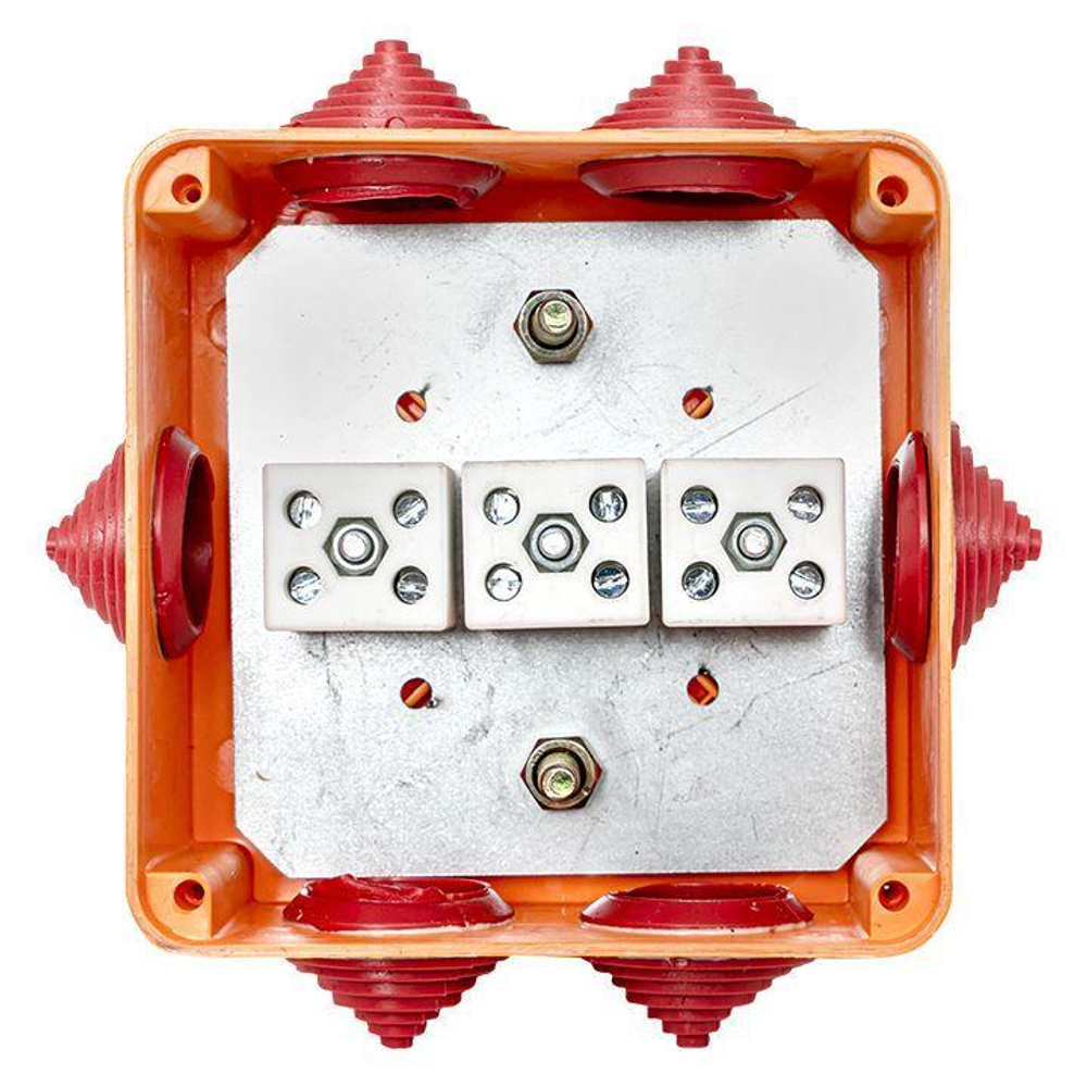 Коробка огнестойкая 100х100х50мм IP55 3 двойных клеммника 1.5-10кв.мм EKF plc-kmrf-100-6-10