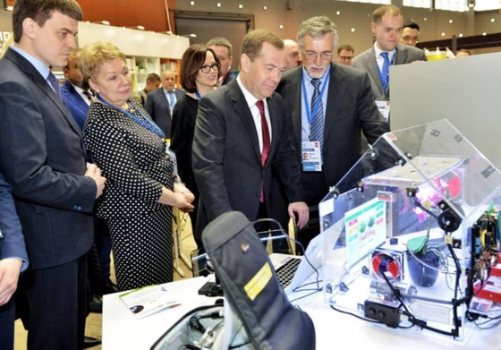 Робототехнический комплекс НАУРОБО "Умная теплица"