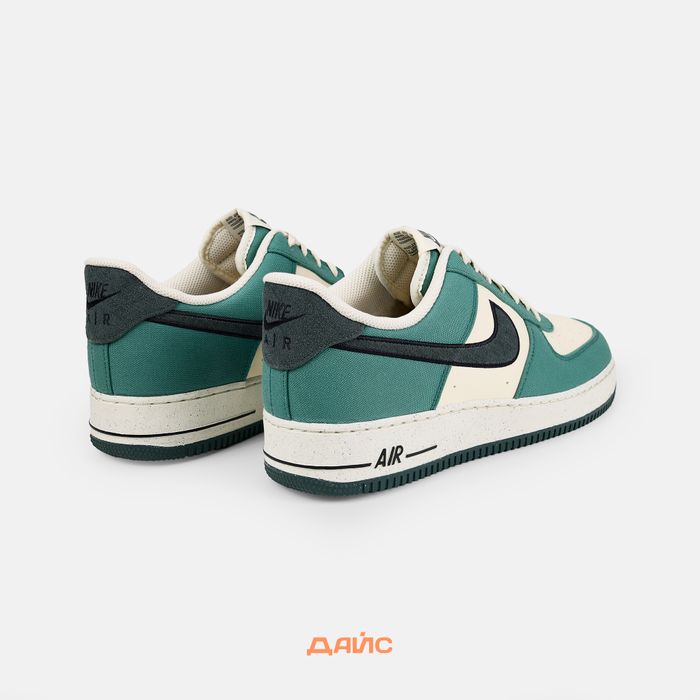 Кроссовки Nike Air Force 1 Low '07 LV8 